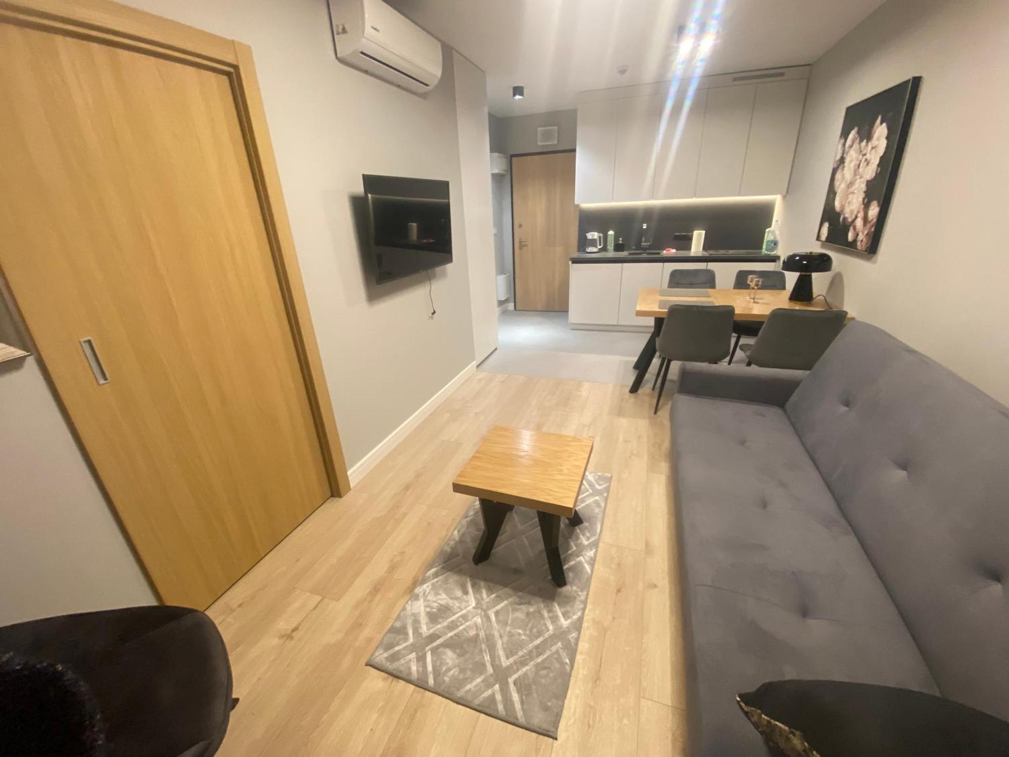 Wiktoryn 6 Piekne Nowe Apartamenty Z Duzymi Balkonami Варшава Экстерьер фото